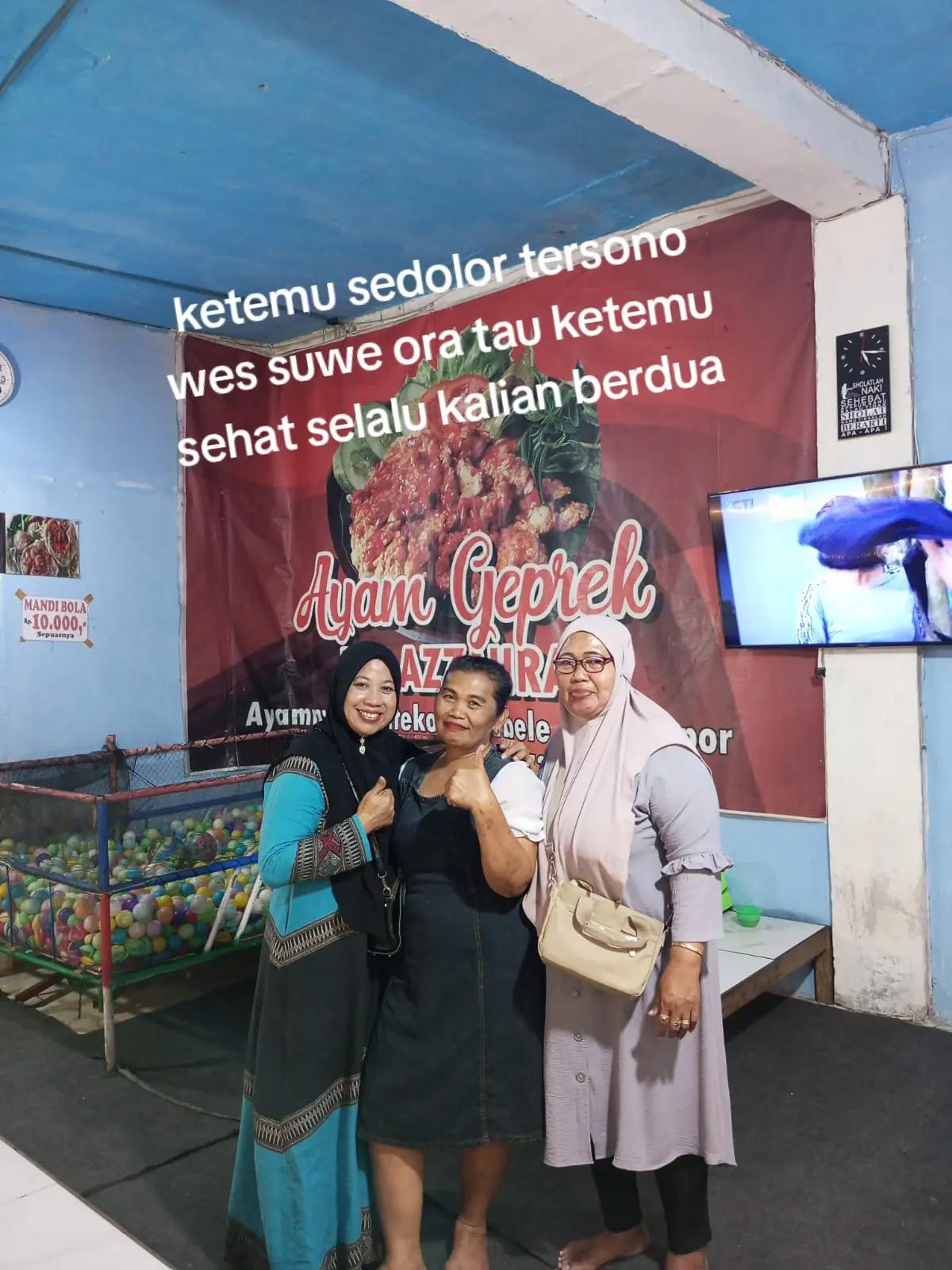 @Mak Krombong