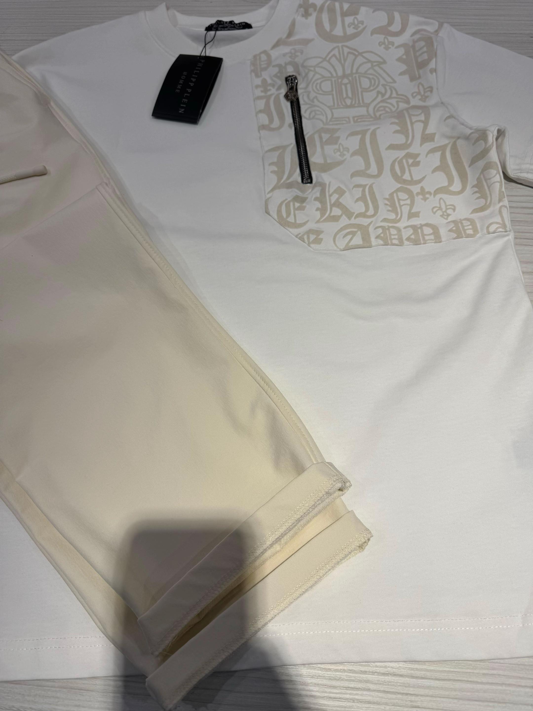 @Raqi Mens wear