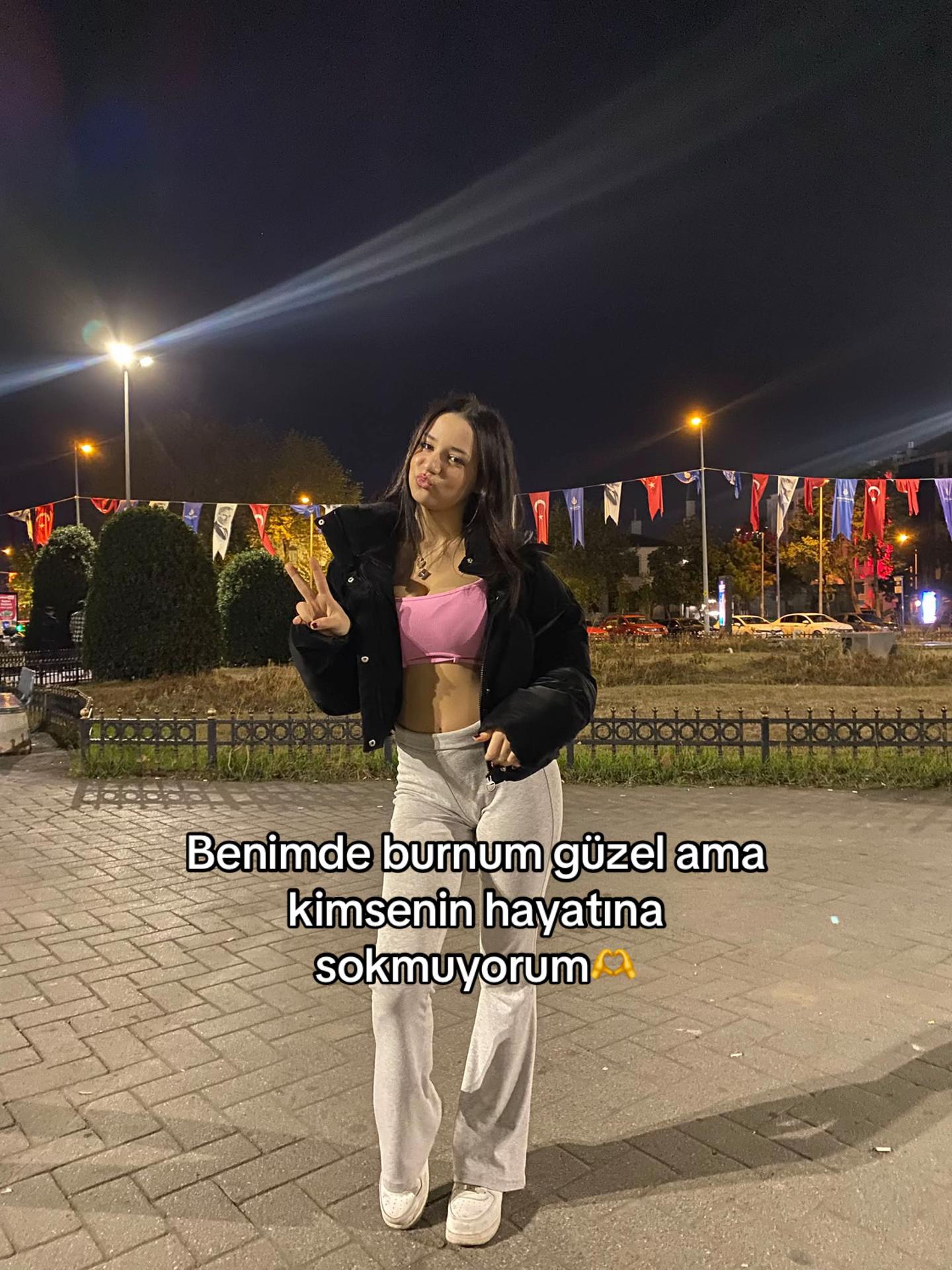 @Hira.akyollll