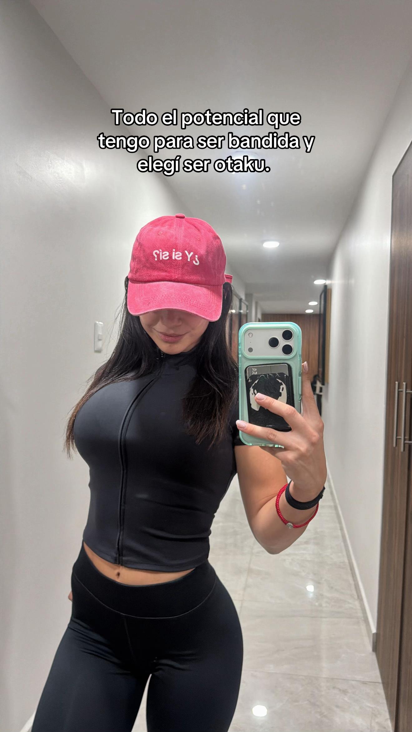 @Alana Flores
