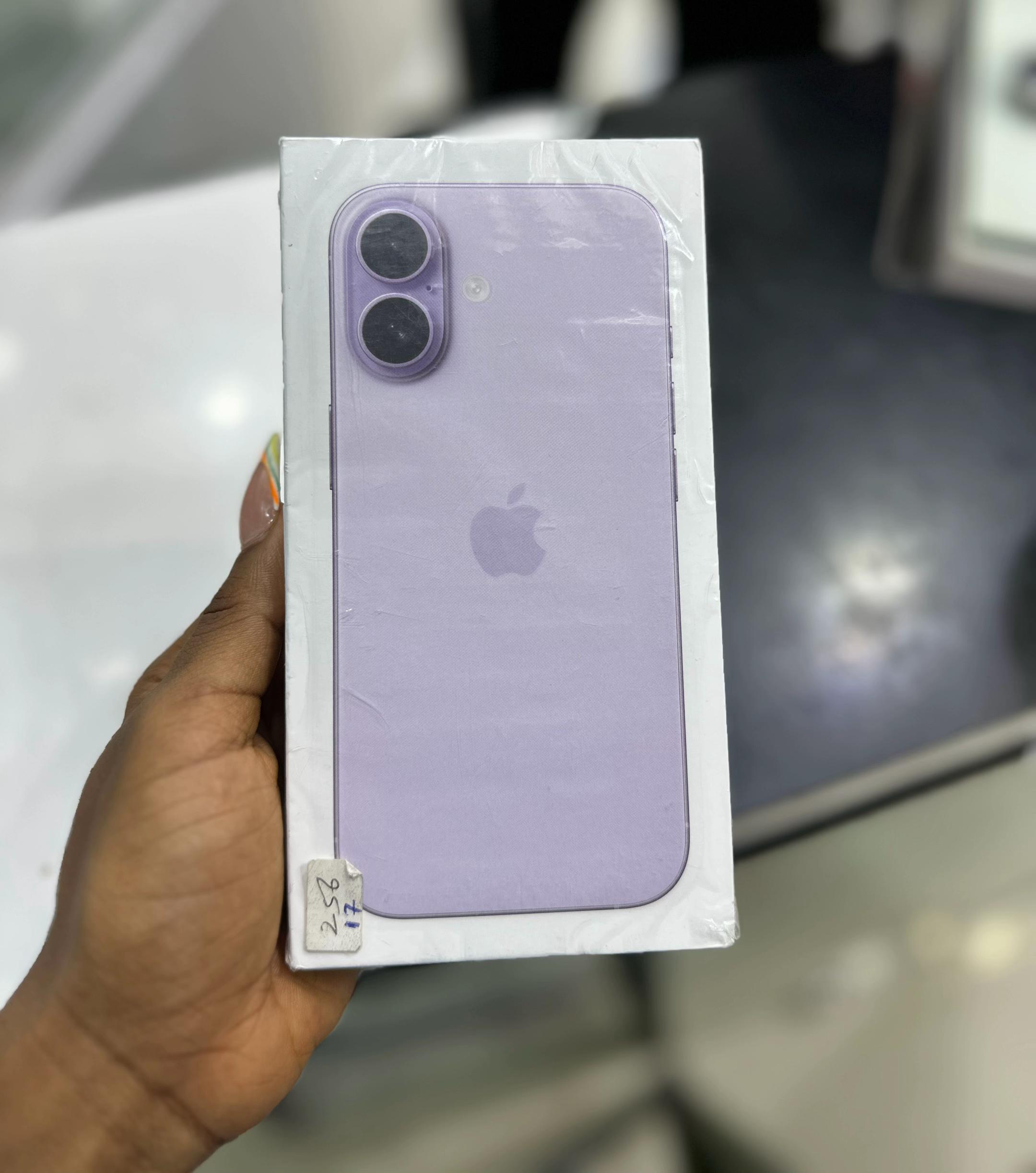 @Saka Babes Tech Store | Lagos