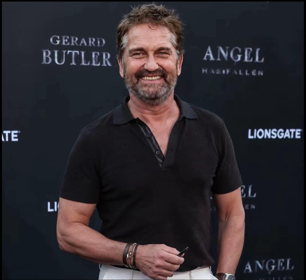 @GERARD BUTLER