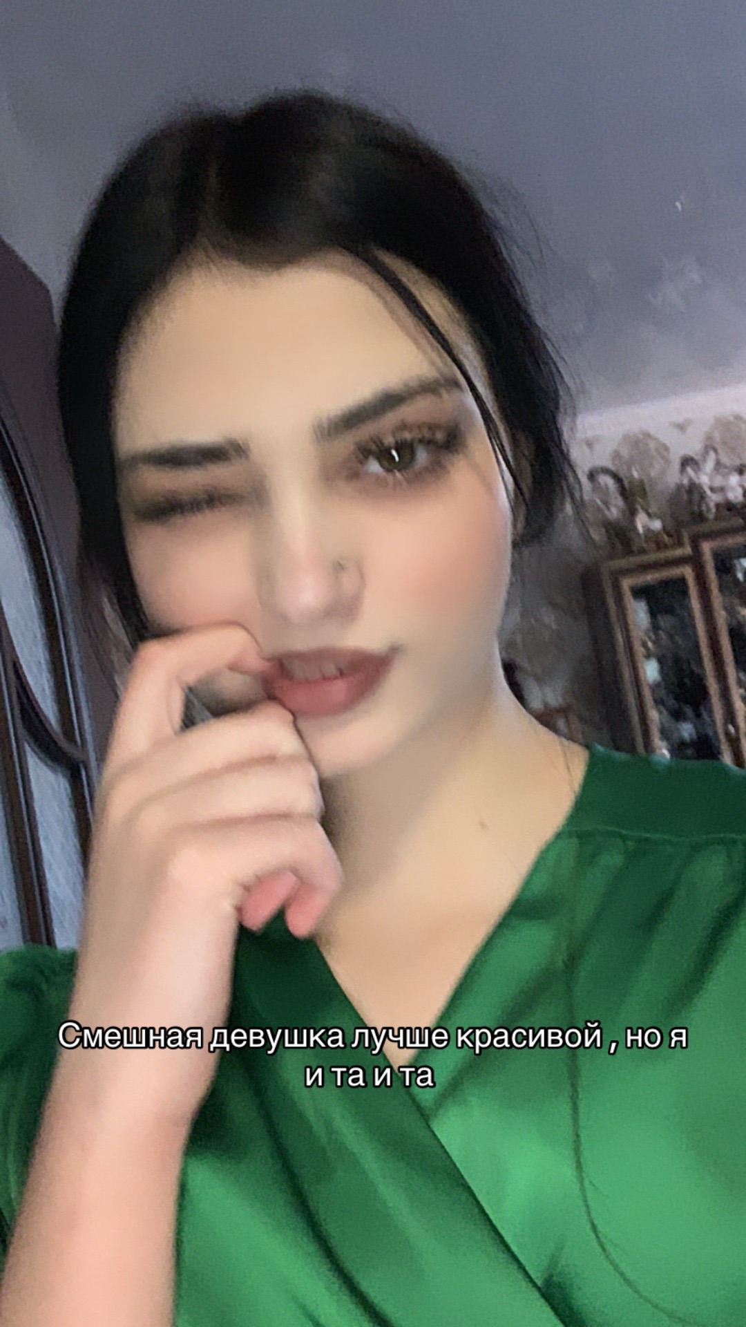 @𝐄|𝐕