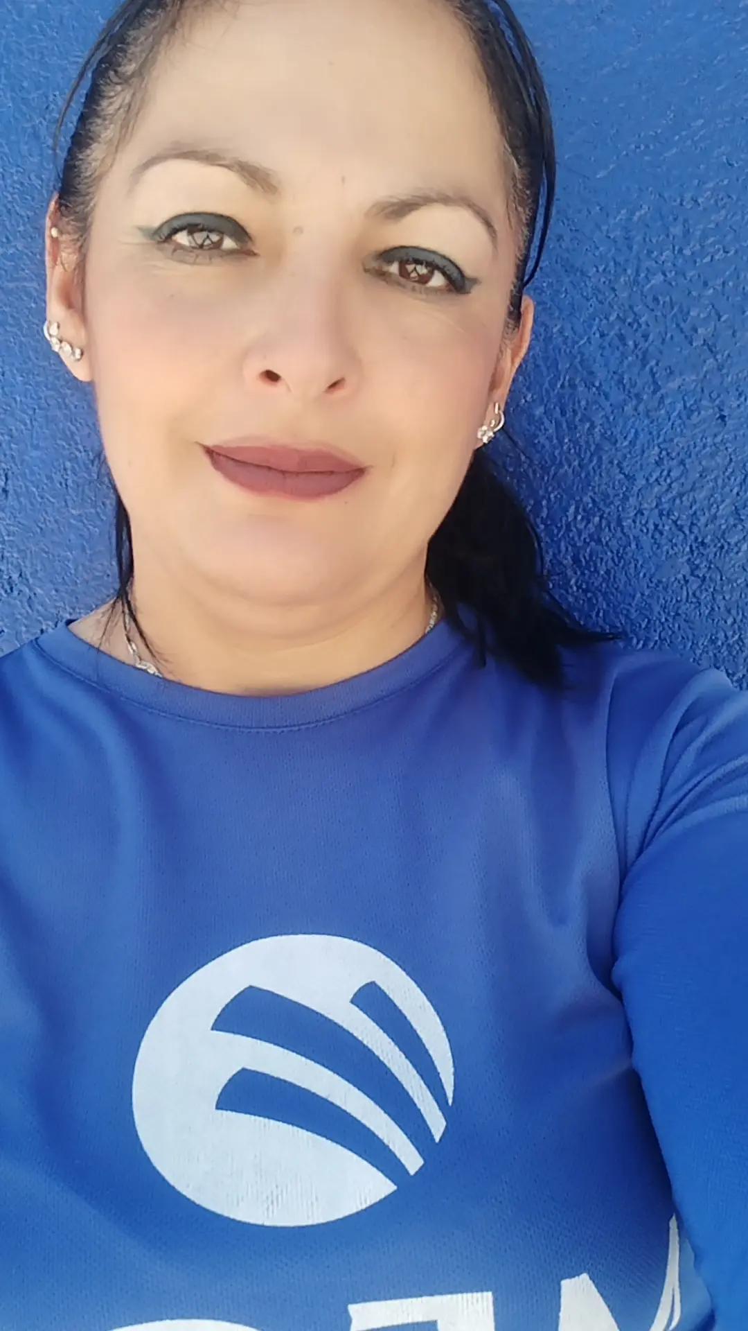 @angie Isai
