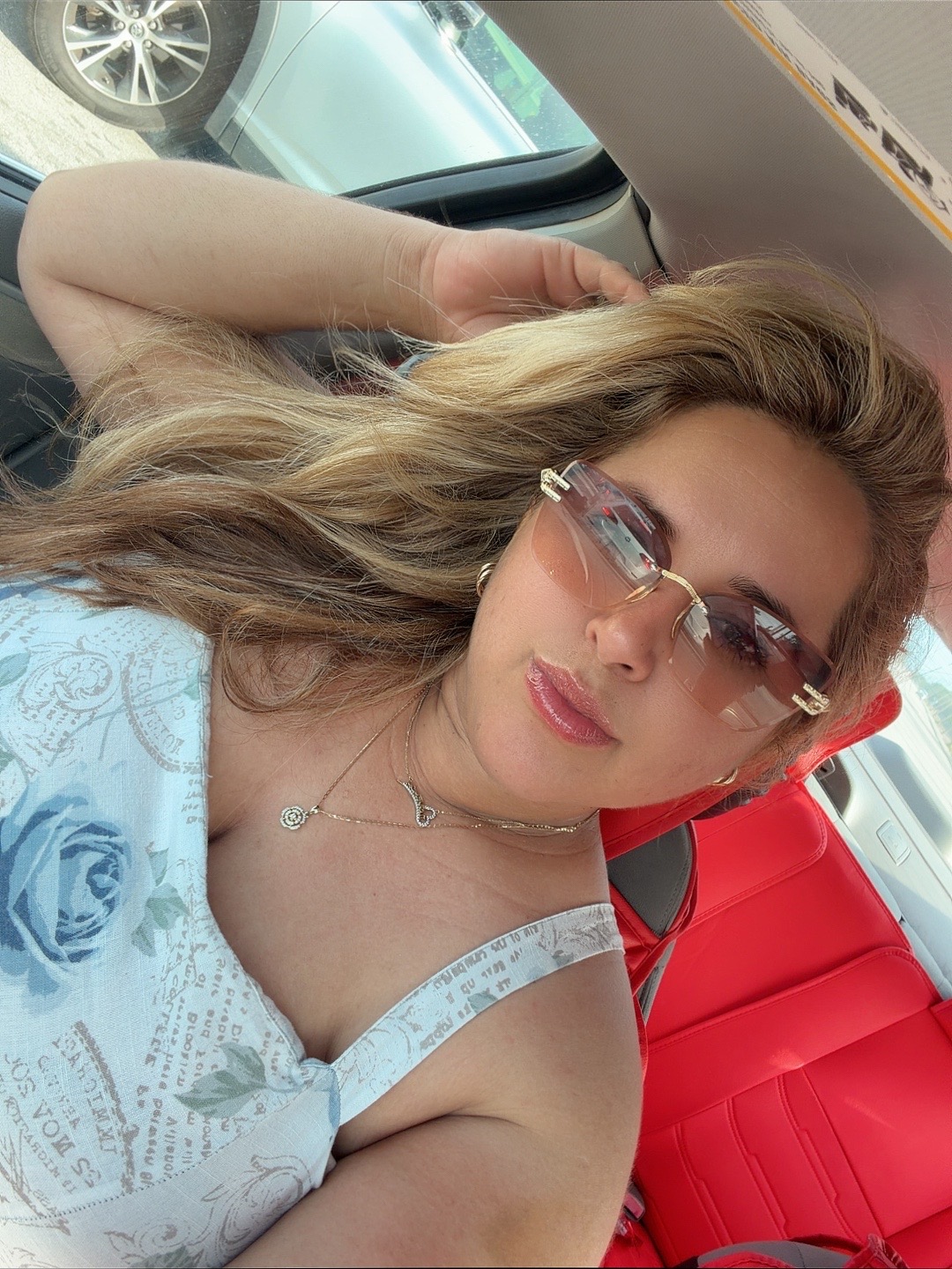 @yisleny