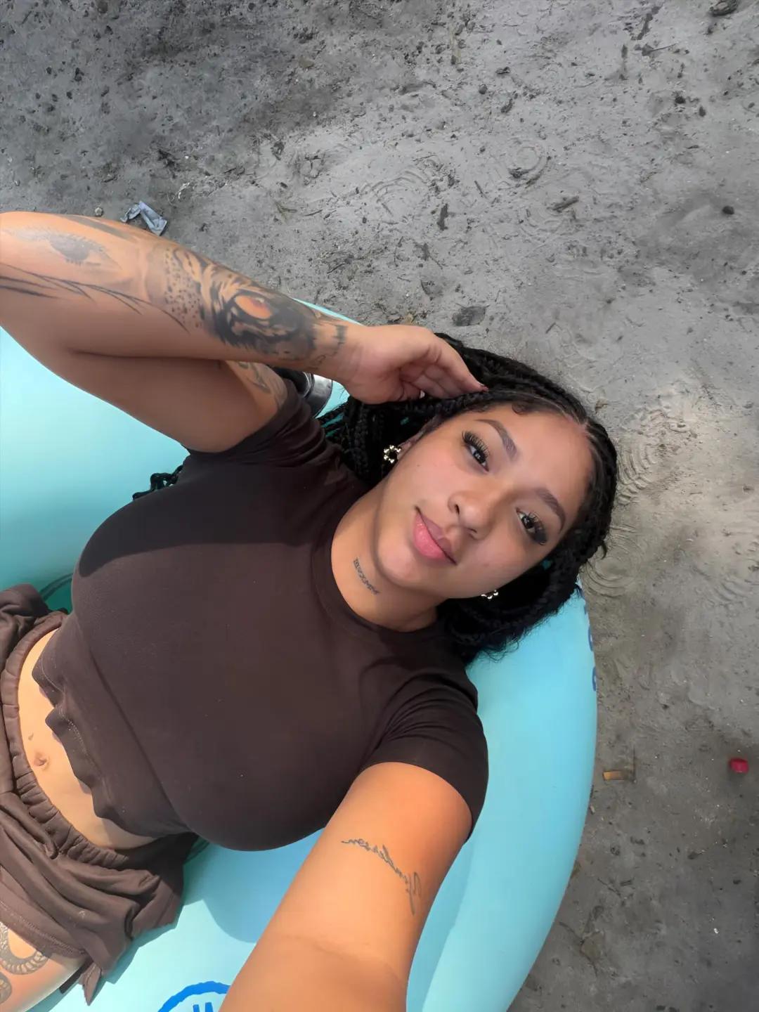 @La Real Muñeca