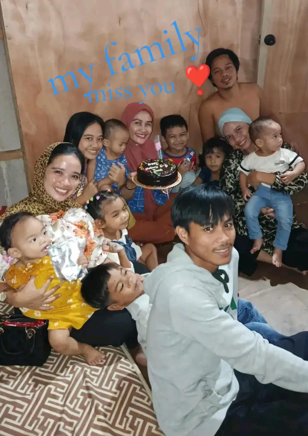 @ELYSA H 🇸🇦