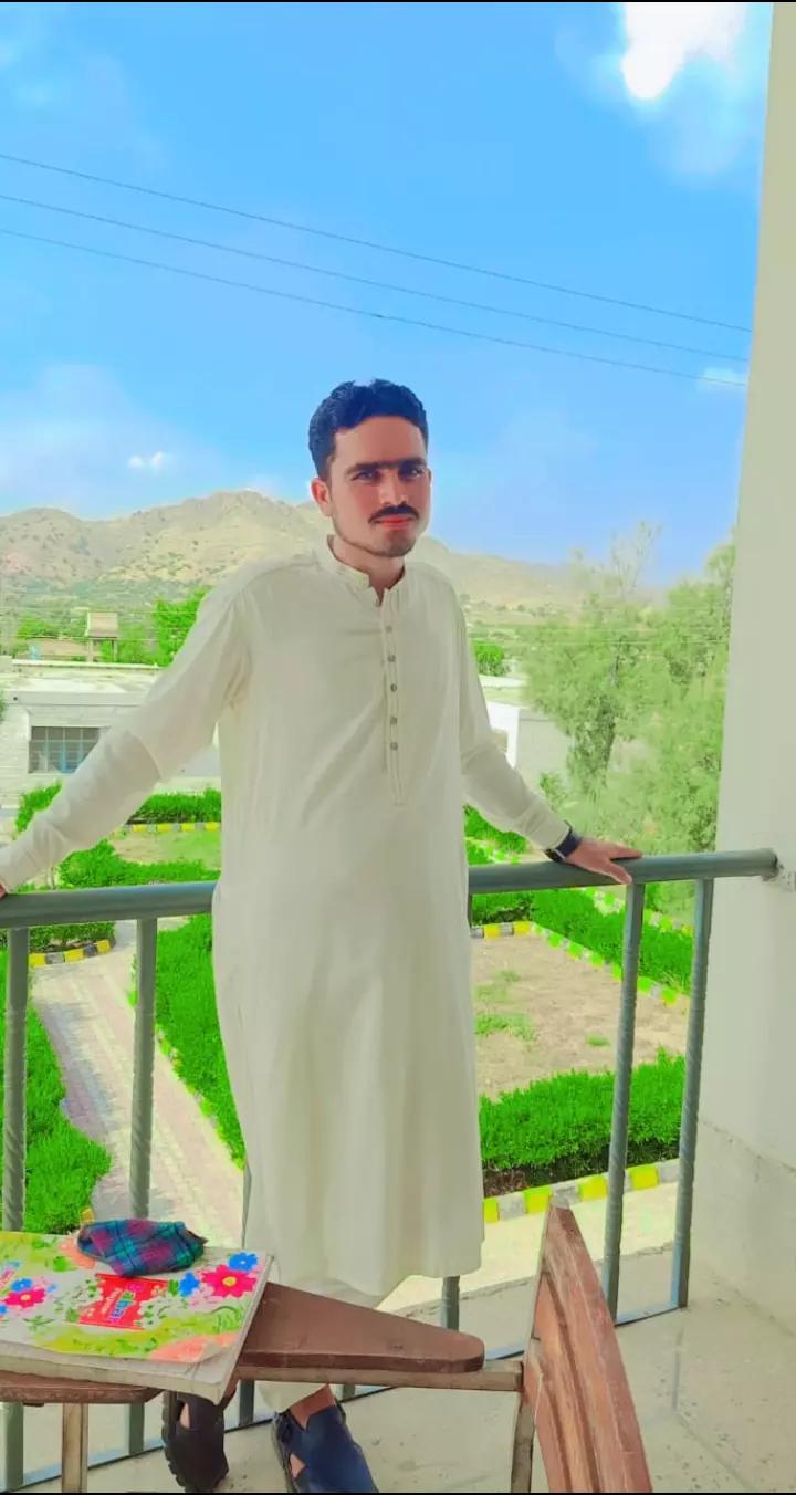 @𝐀𝐳𝐢𝐳