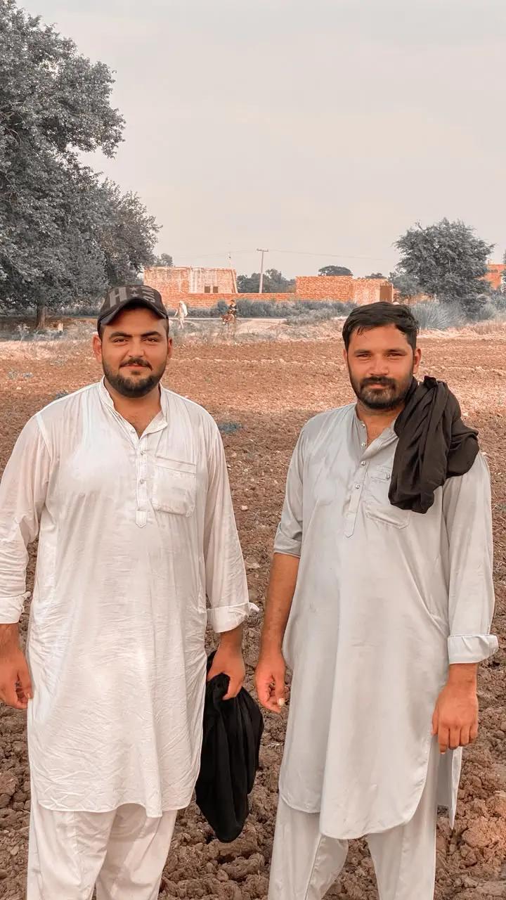 @ارباز خان (अध्यक्ष।)🇵🇰😶