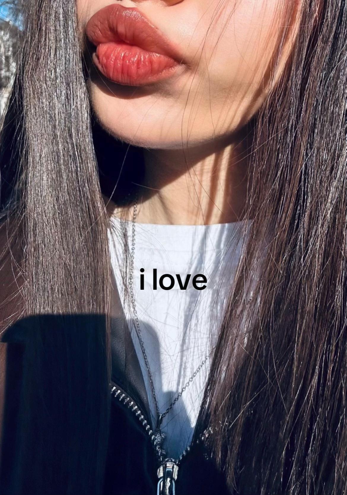@𝒩