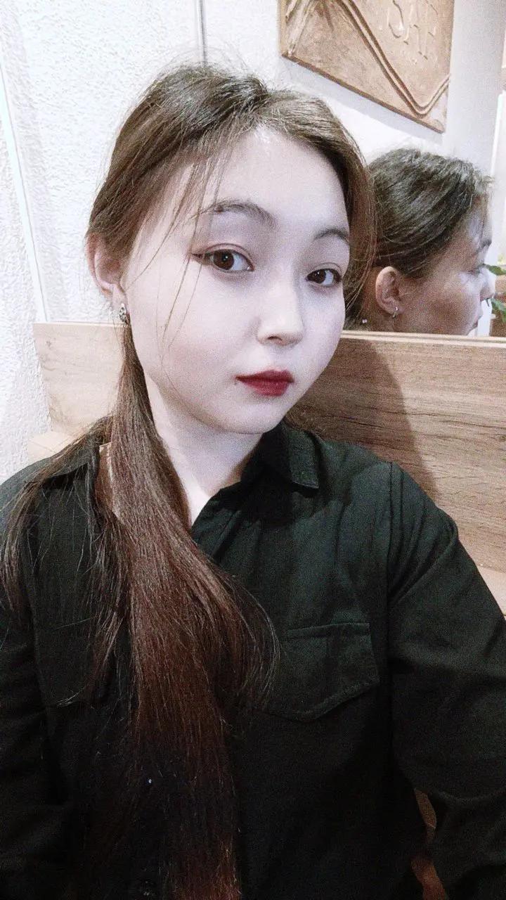 @твоя милая ЦзеЦзе🖤🩶🤍💜