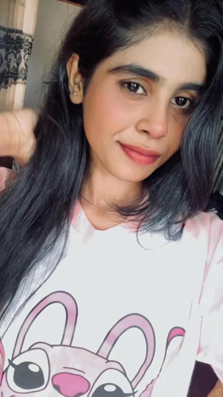 @cHee_zy..💝👑🐽