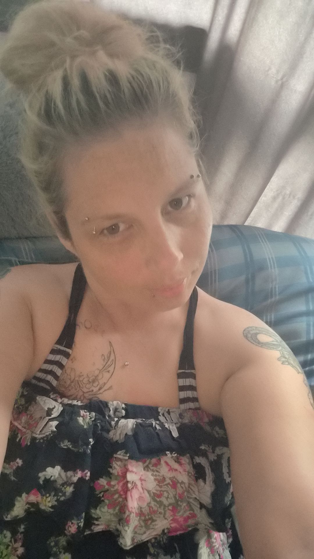 @RuthLessQueen