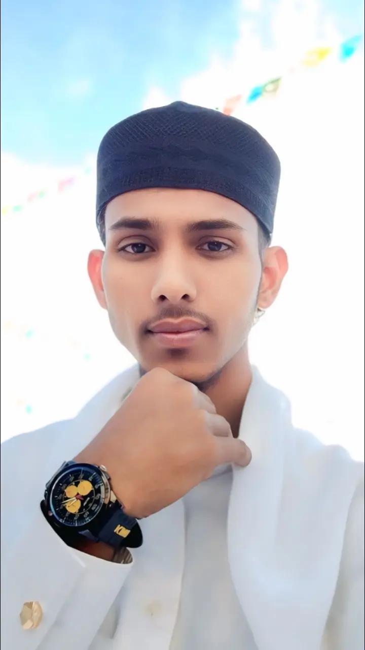 @🦅Ziddi Aashik07 ♥️