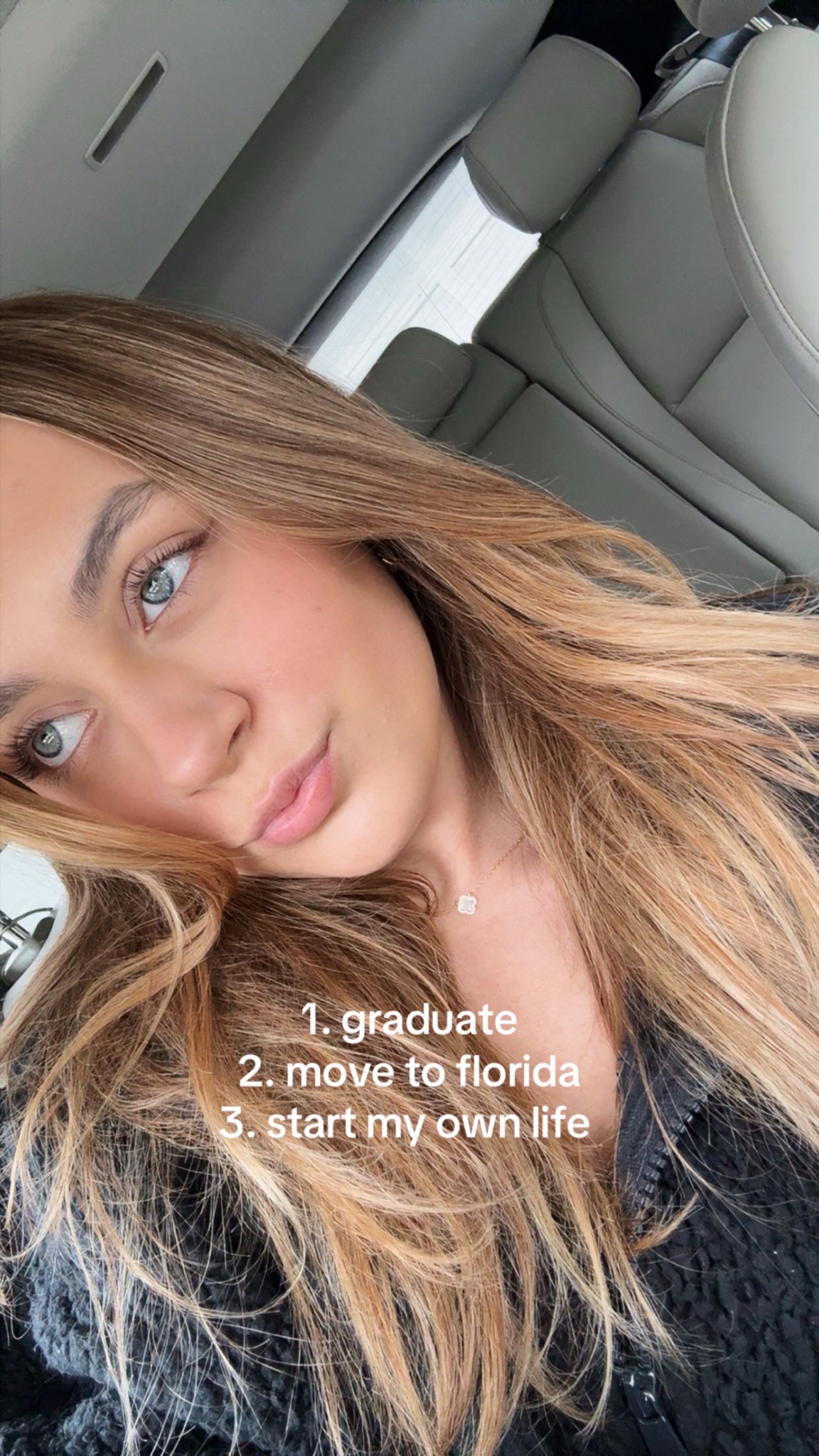 @dominika 🪽