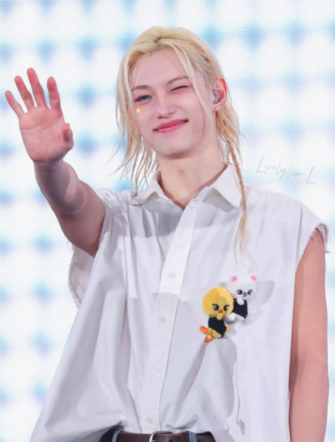 @Mik_Stay⭒★.&deg;&bull;.&deg;⭒