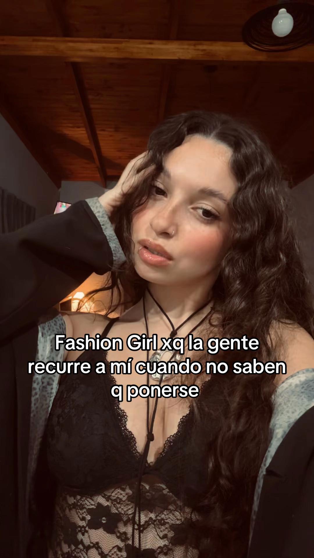 @Vickyschhh
