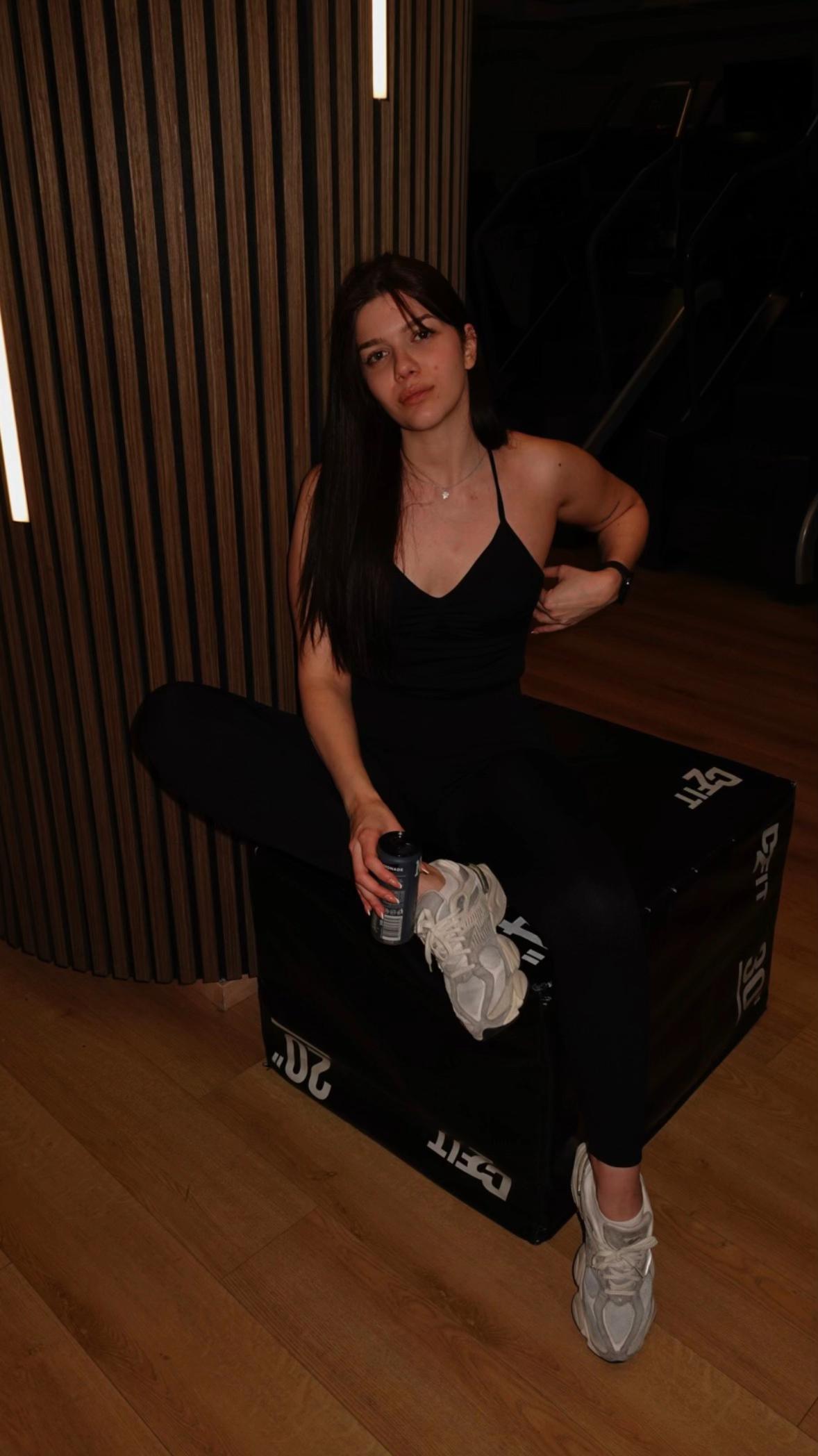 @Aleksandra Jovanović|25