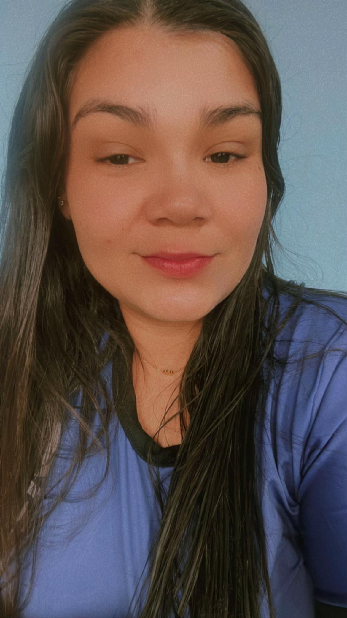 @Tanya Reis780