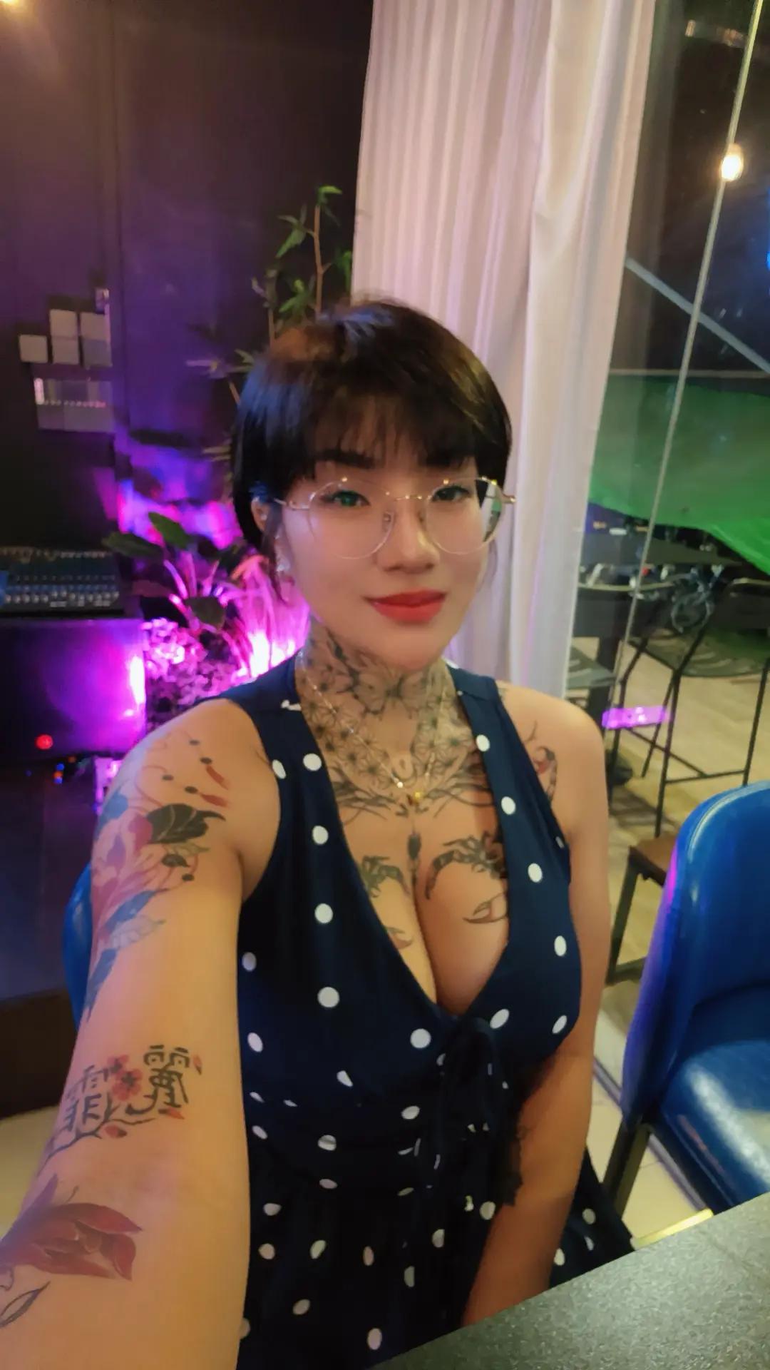 @Lizlim24