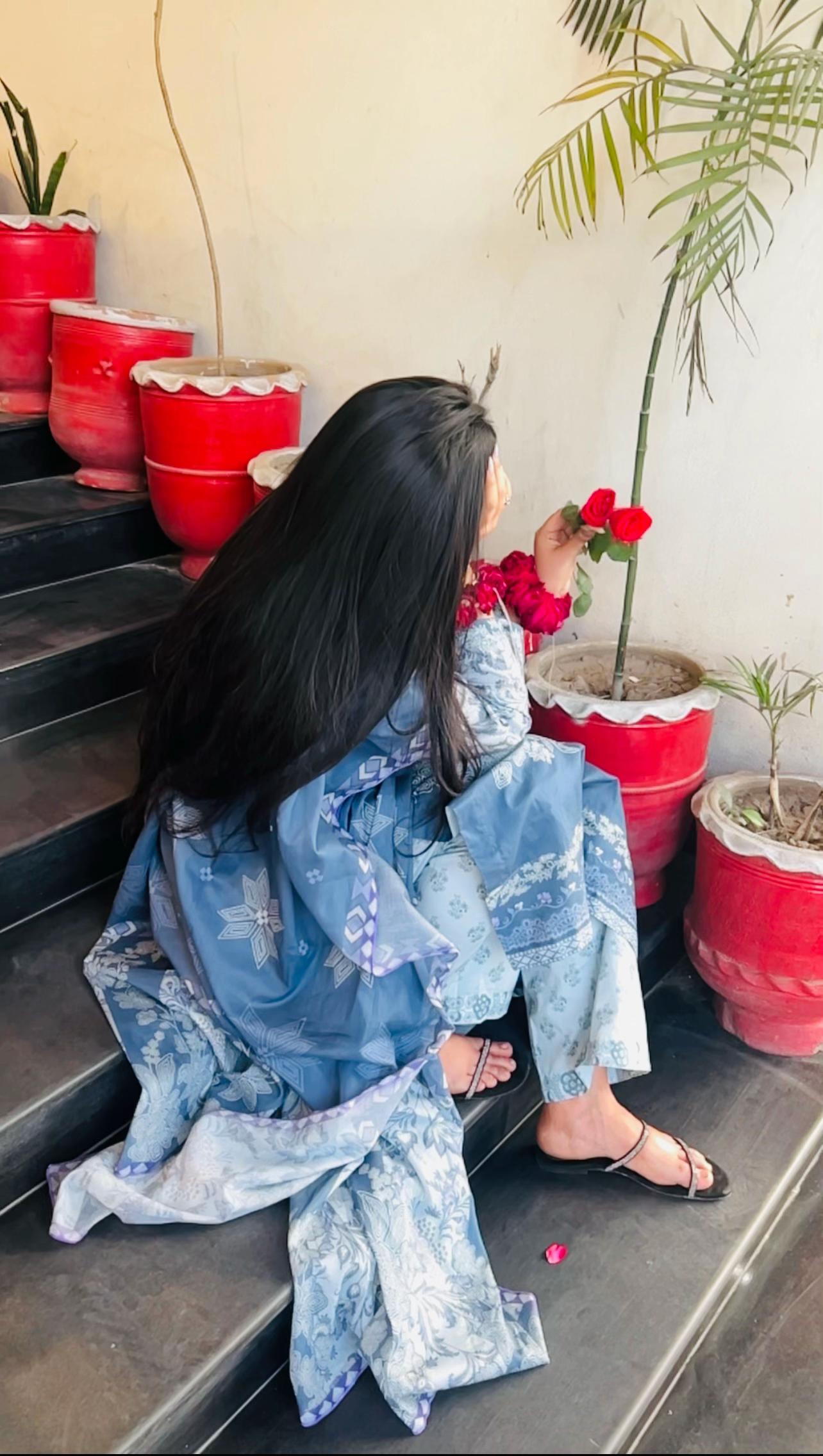 @𓆩 میرا عشق باغی 𓆪
