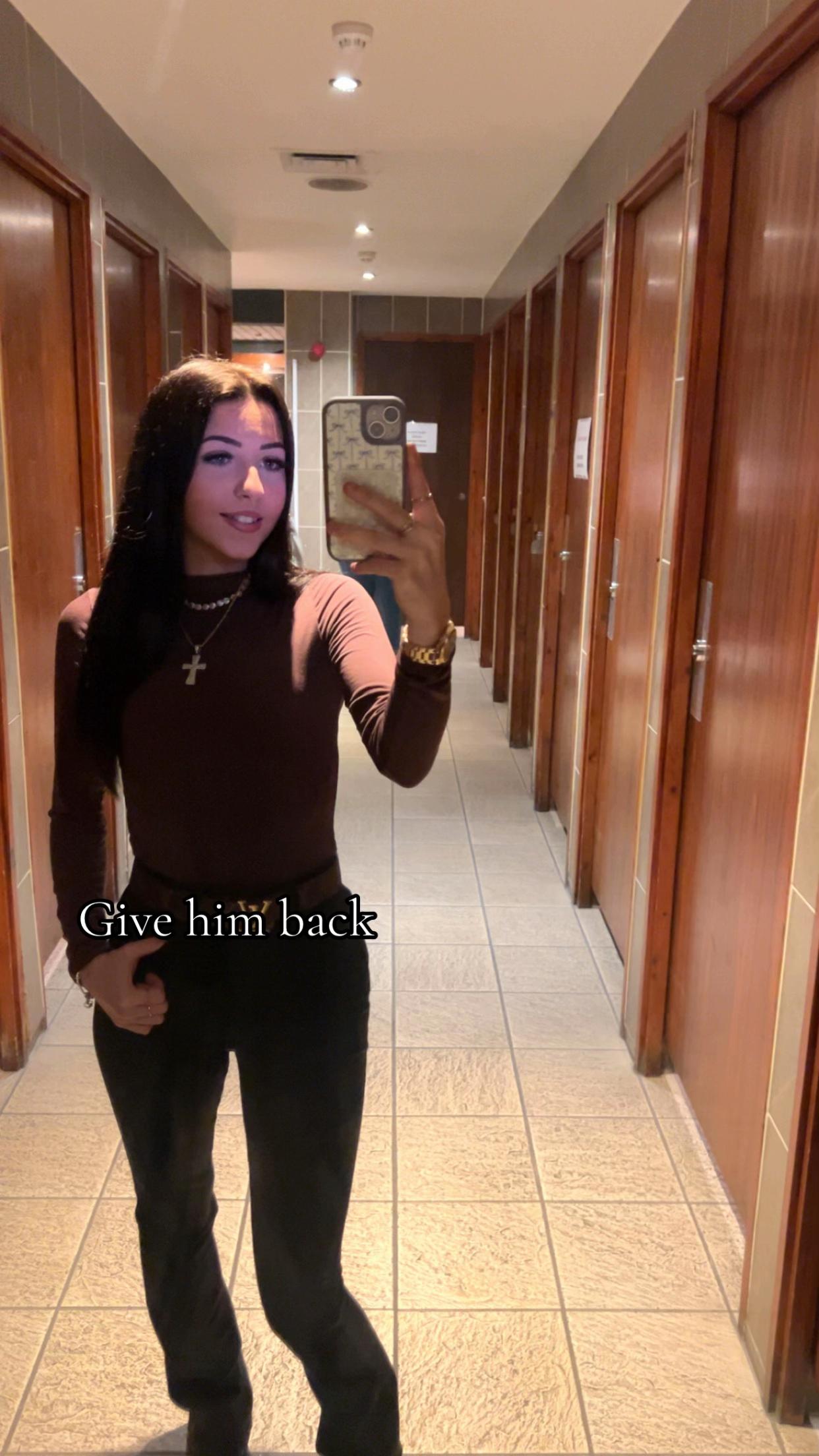 @chloe~bethꨄ