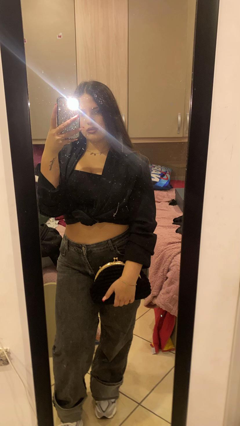 @R 🧊