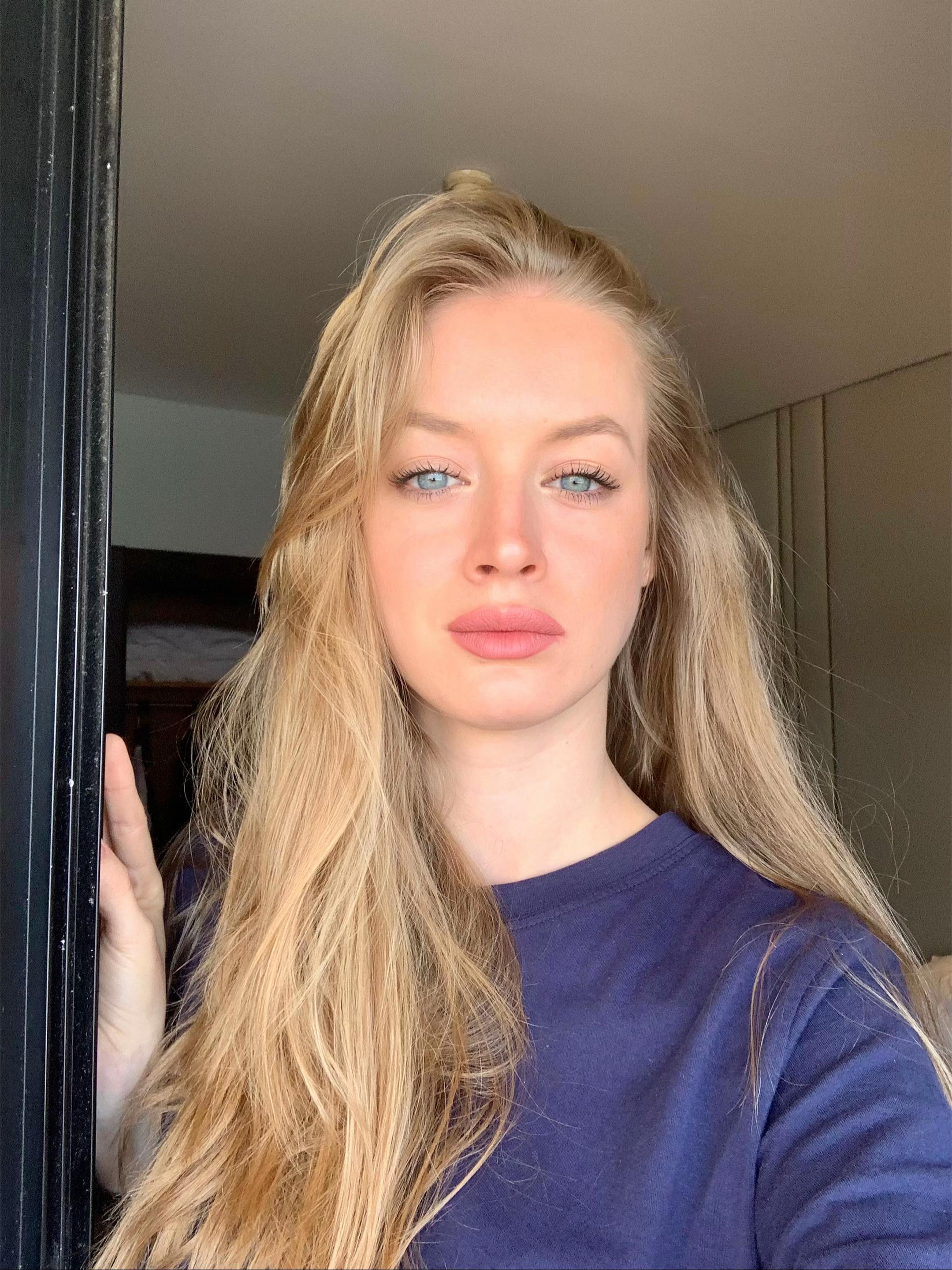 @Ana