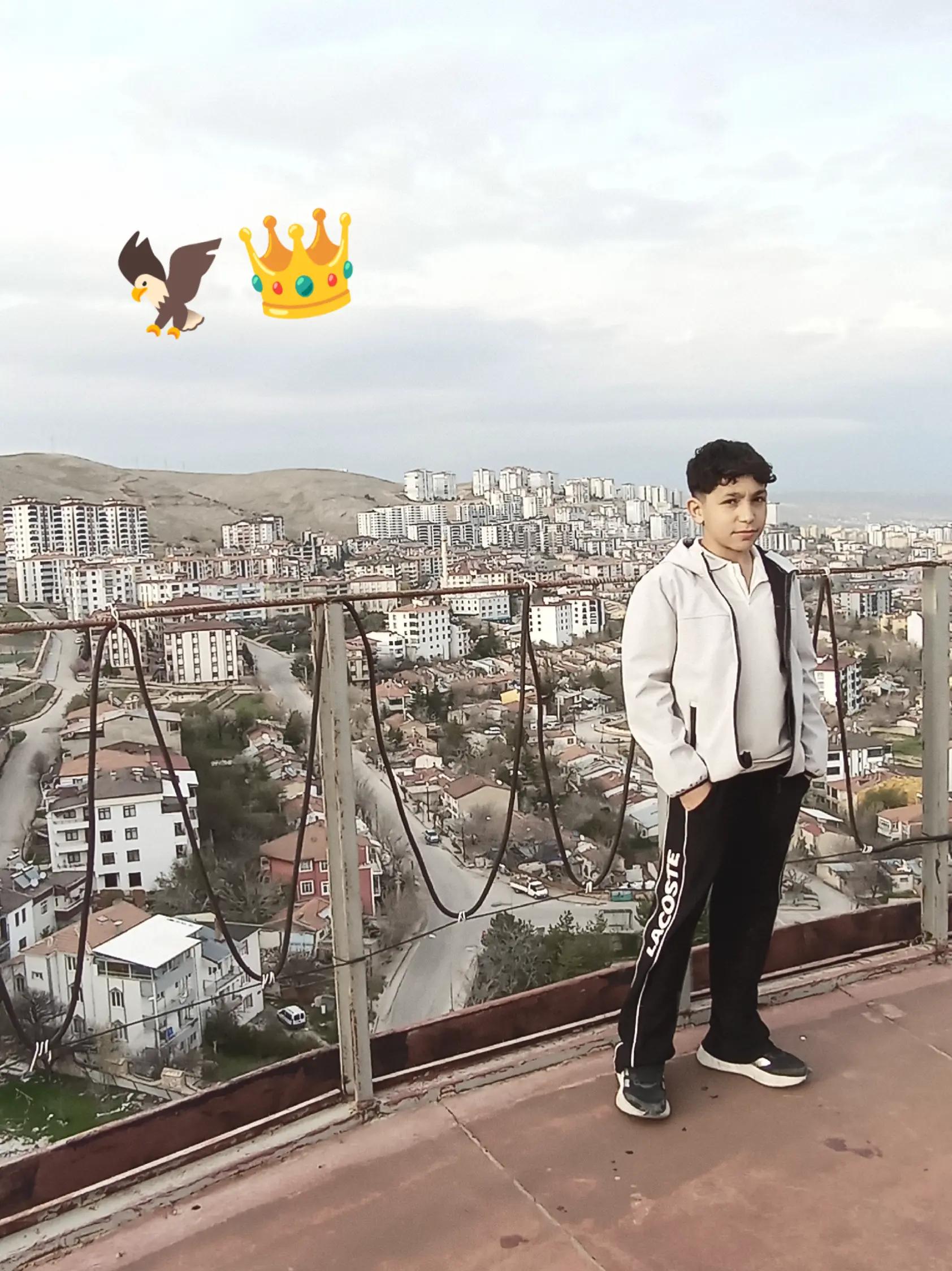 @👑🧢HAMZA👑🧢