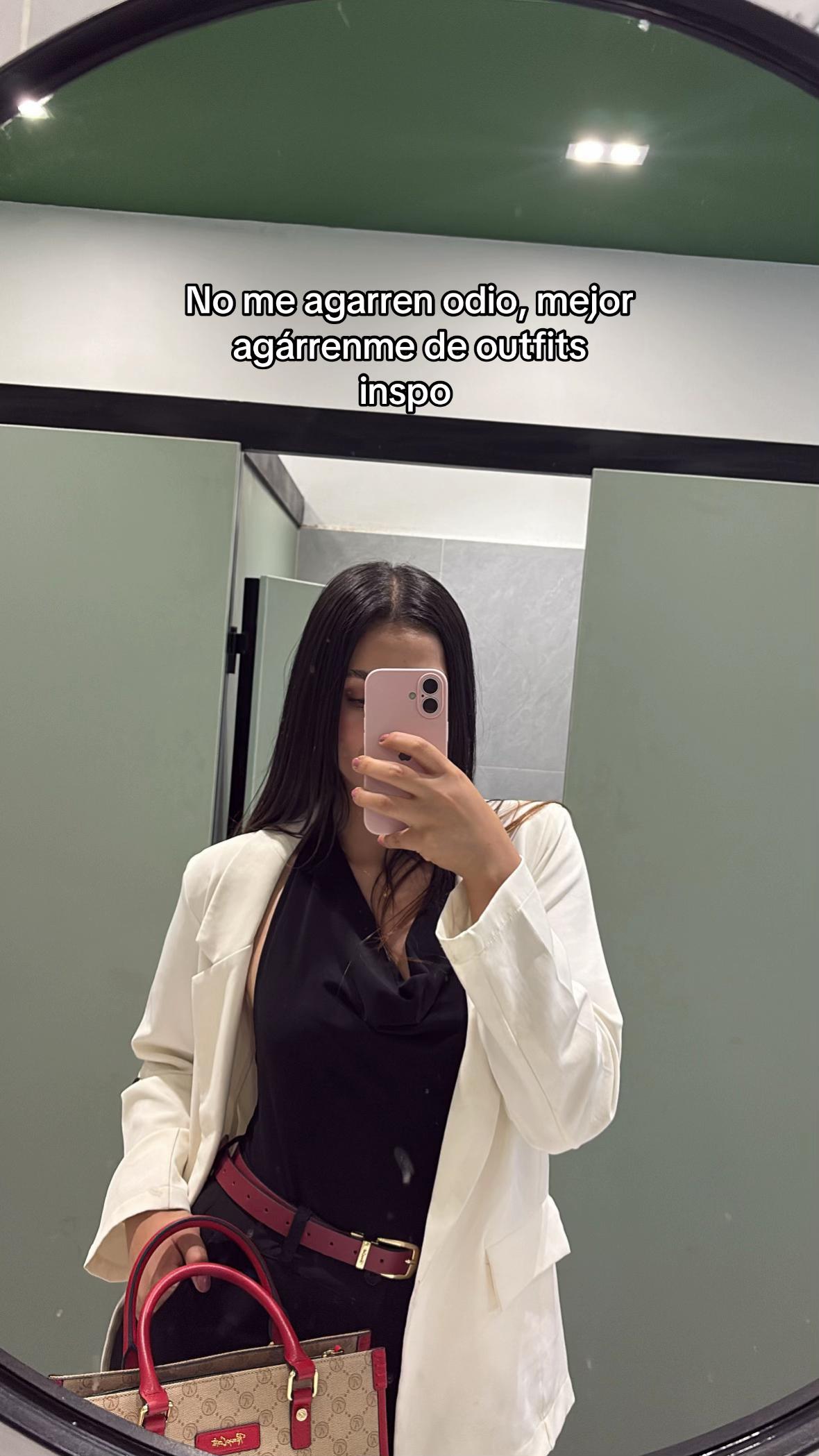@Vanessa Lozano
