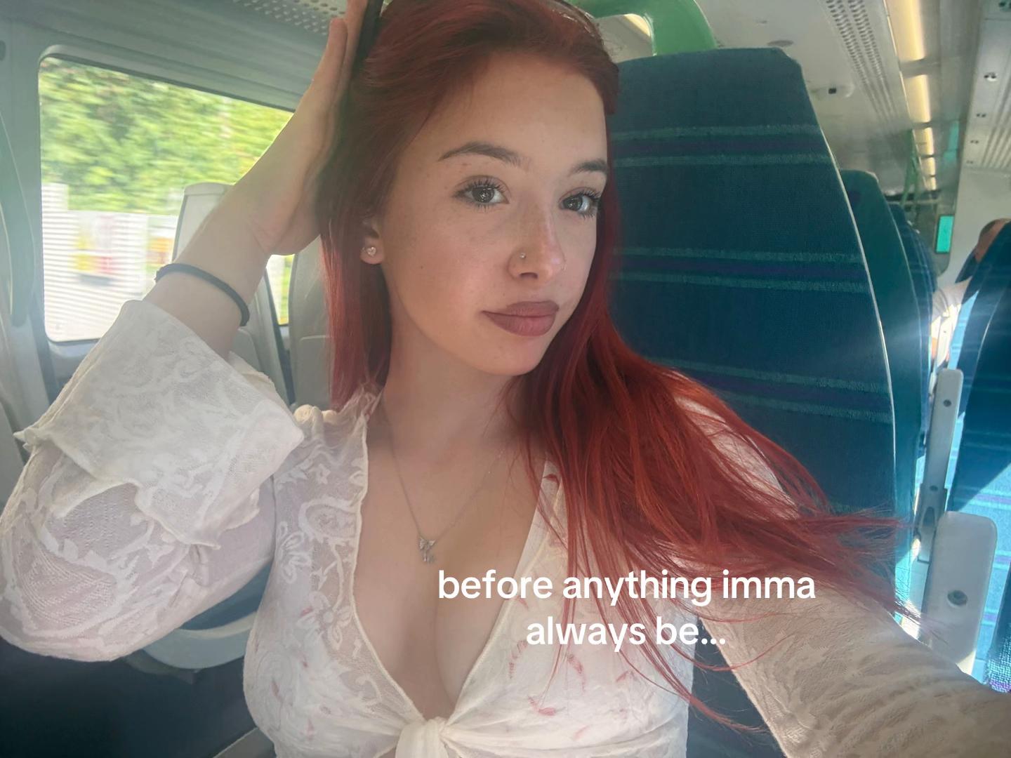 @𝓴𝓵𝓸𝓾𝓲𝓼𝓮🪼🙂&zwj;&harr;️
