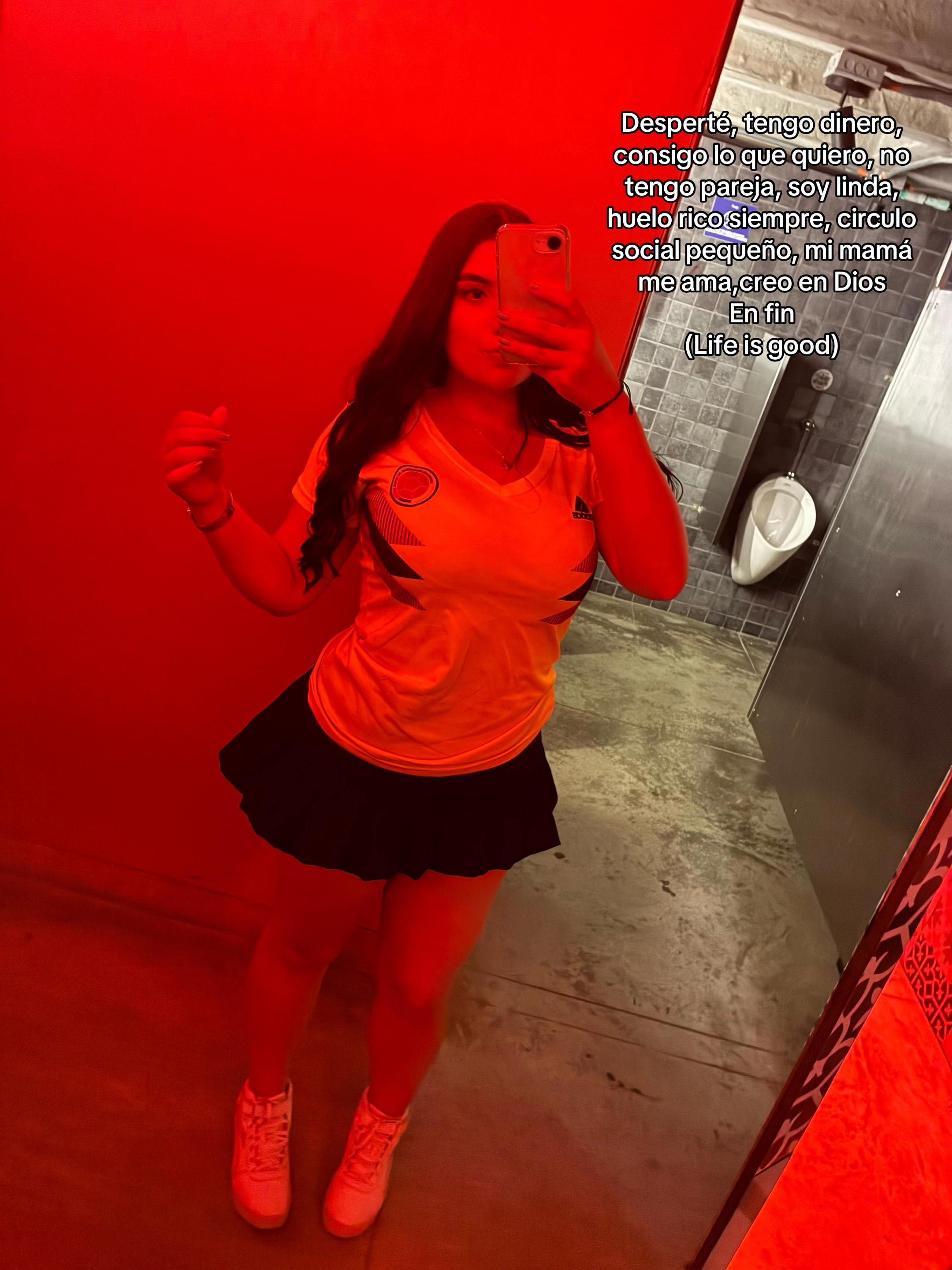 @Sari🍒