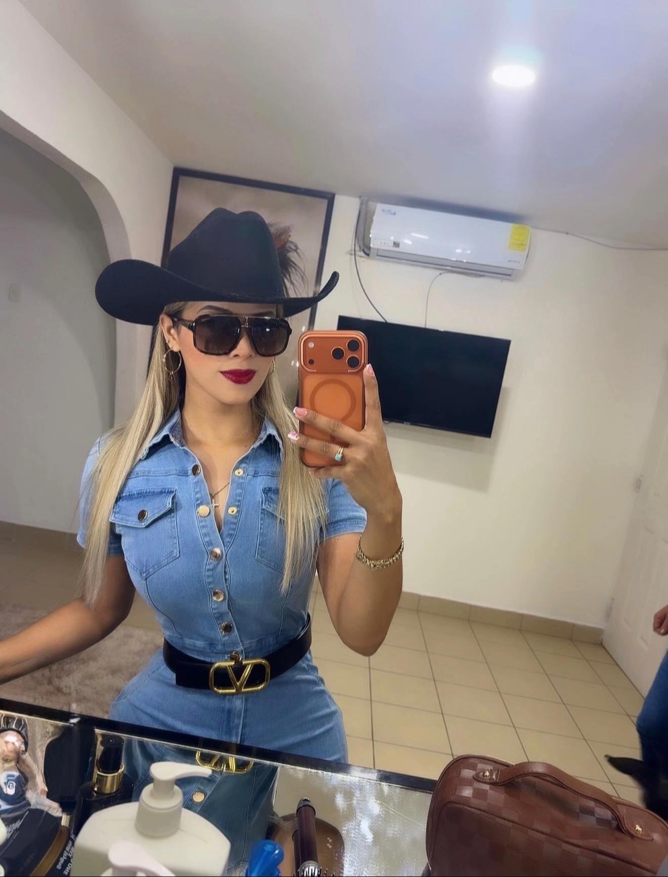 @Cindy Álvarez