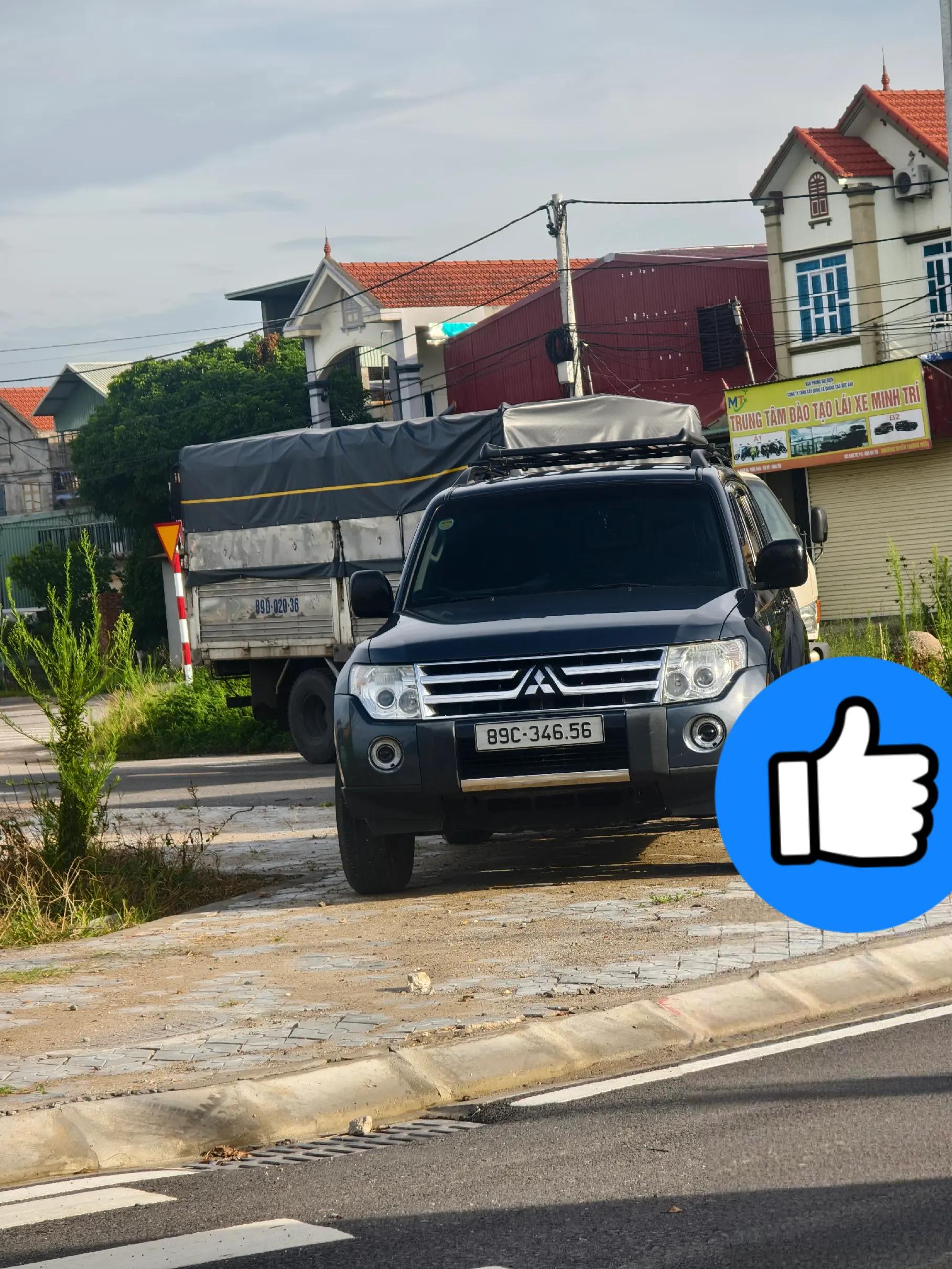 @PAJERO V93 HƯNG Y&Ecirc;N