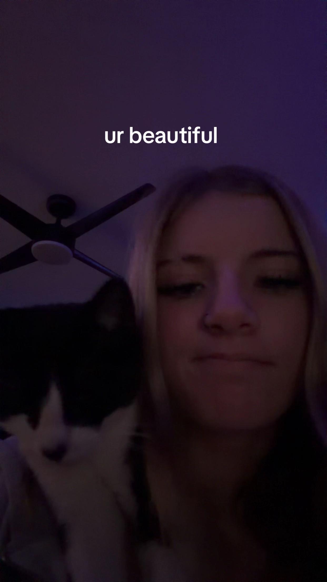 @mon