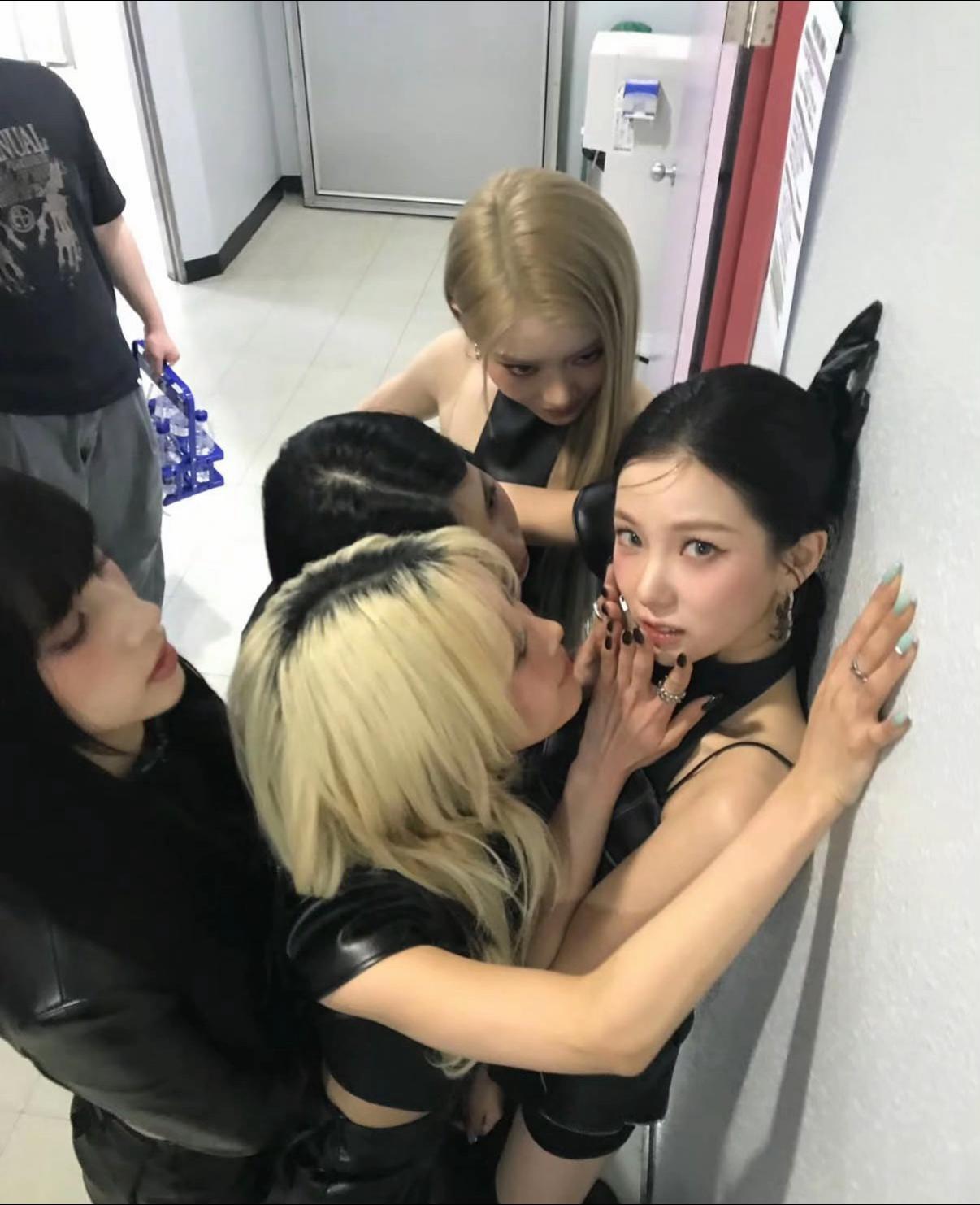 @Choi Yujin
