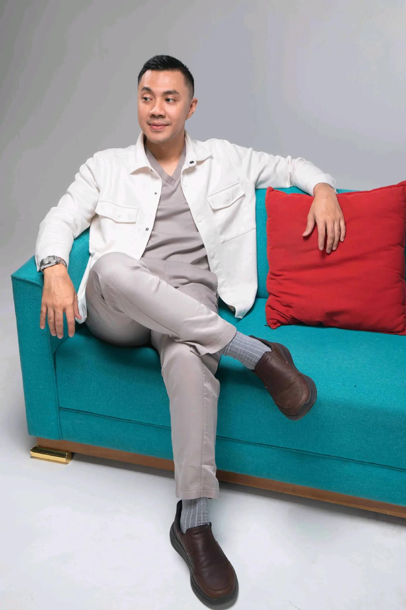 @dr. Gia Pratama