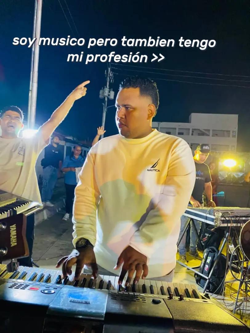@Wilson Sanabria🎤🎹🎶