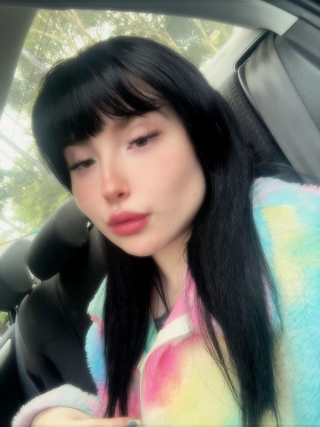 @Vit&oacute;ria Pascarelli