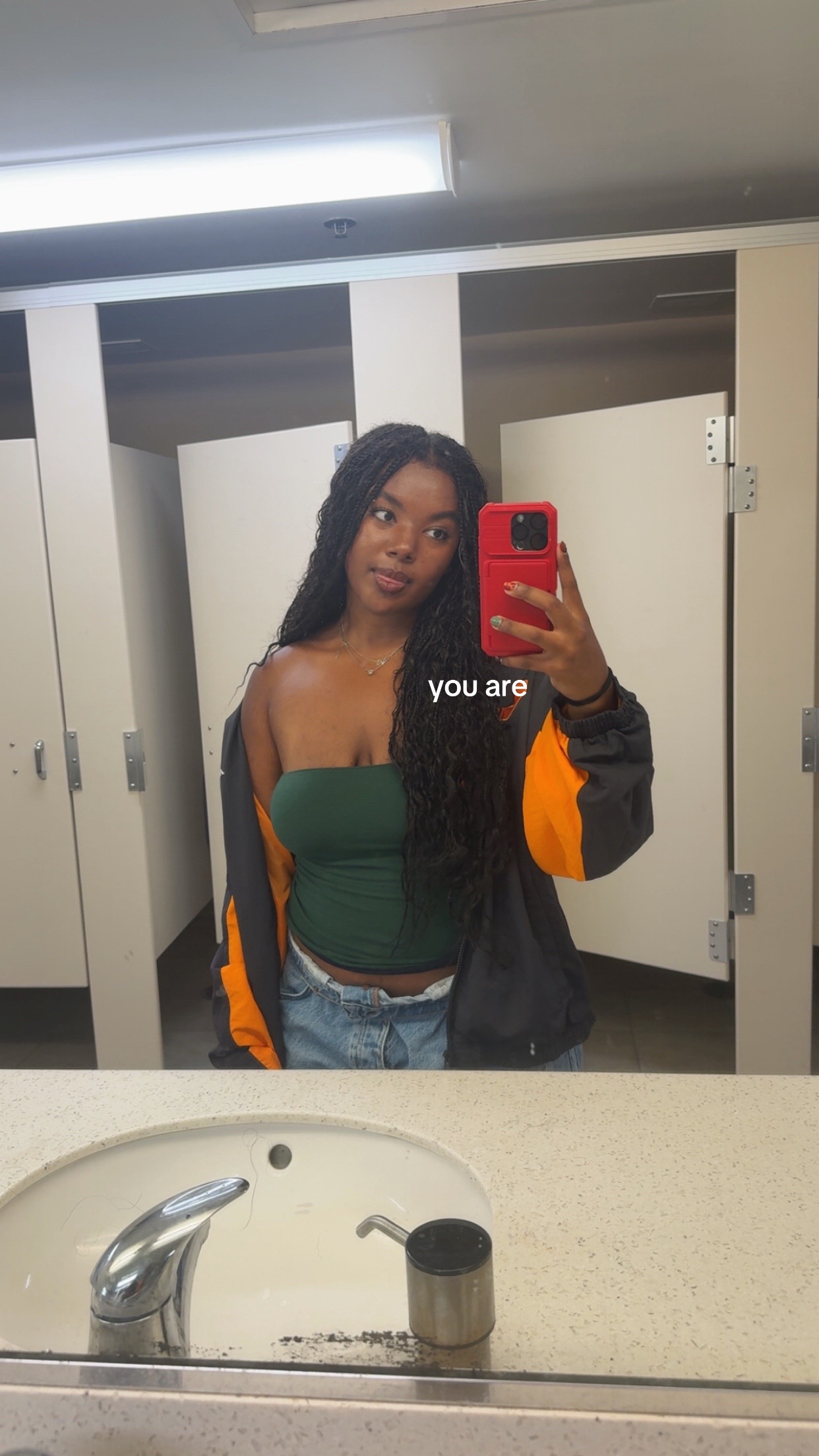 @️