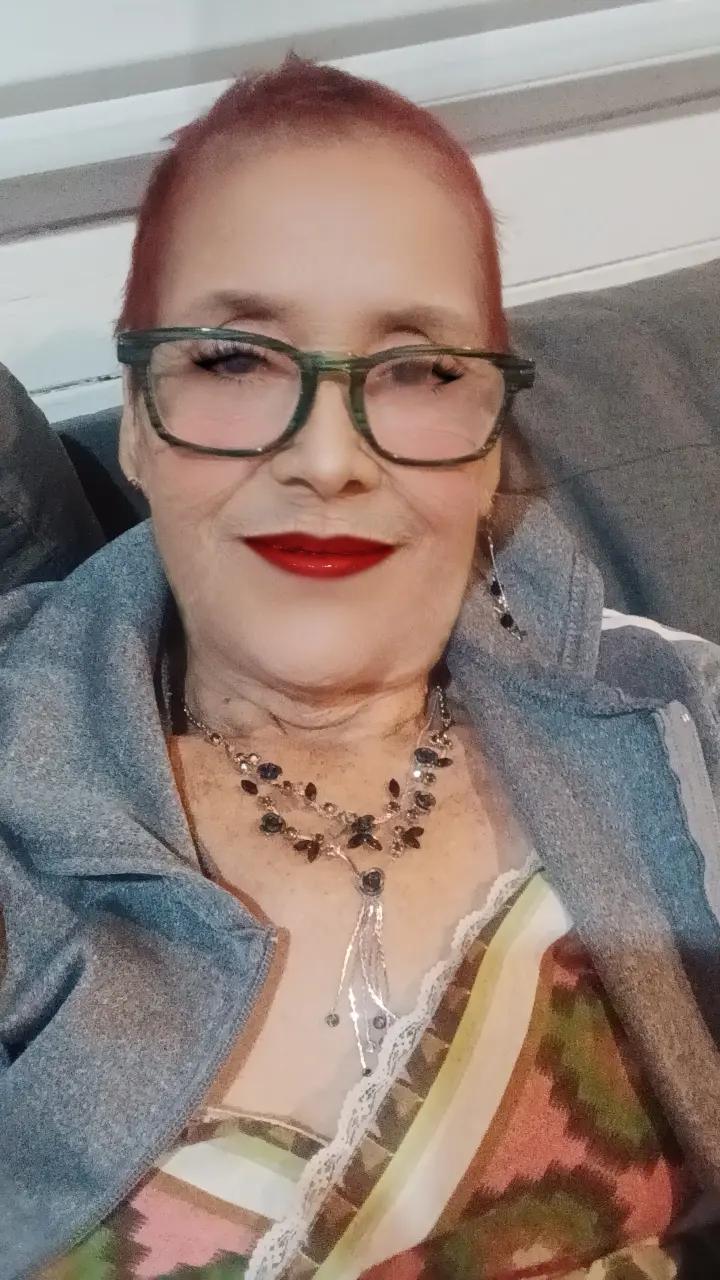 @Ana Alvarado2788