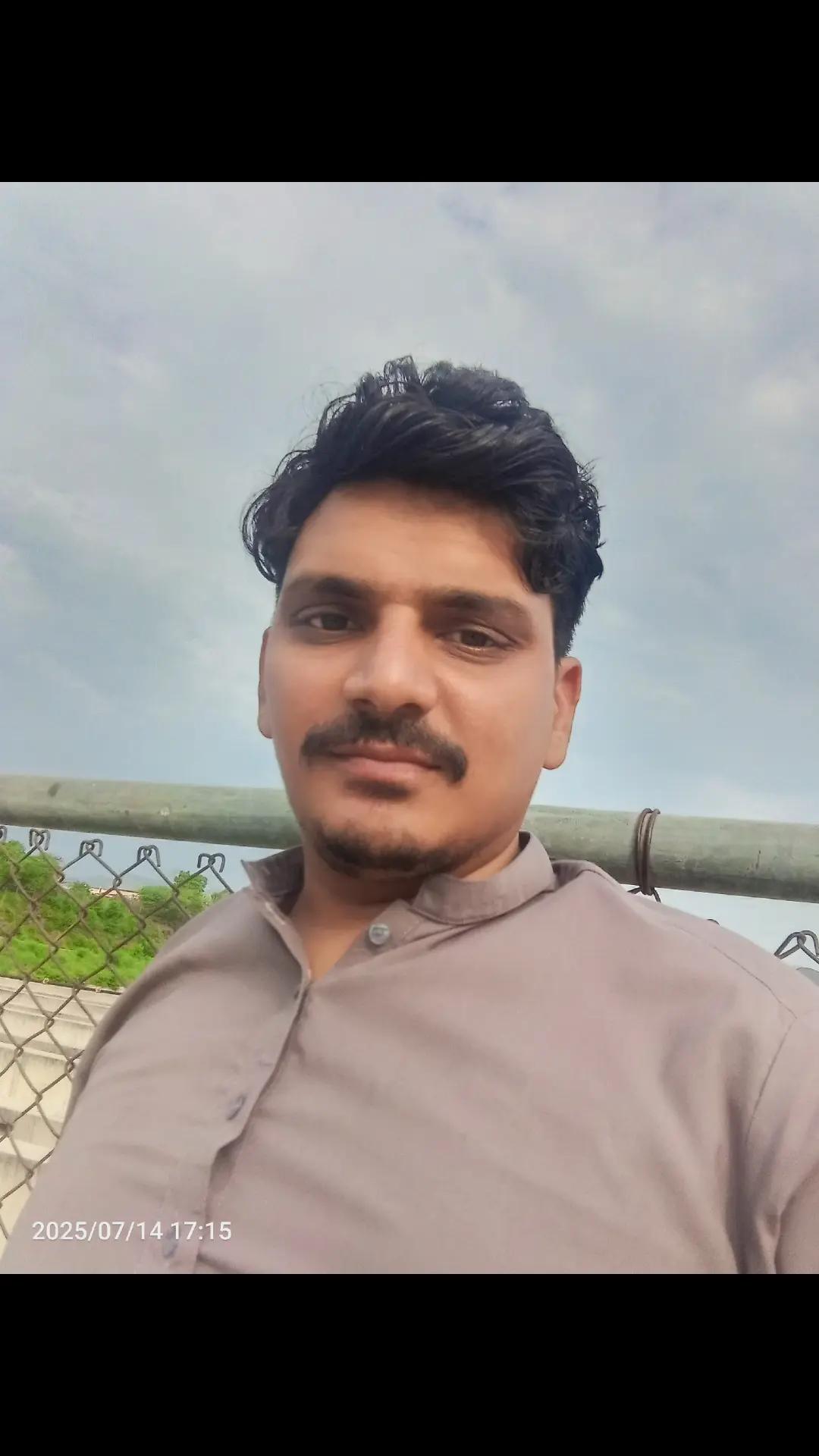 @arya khan