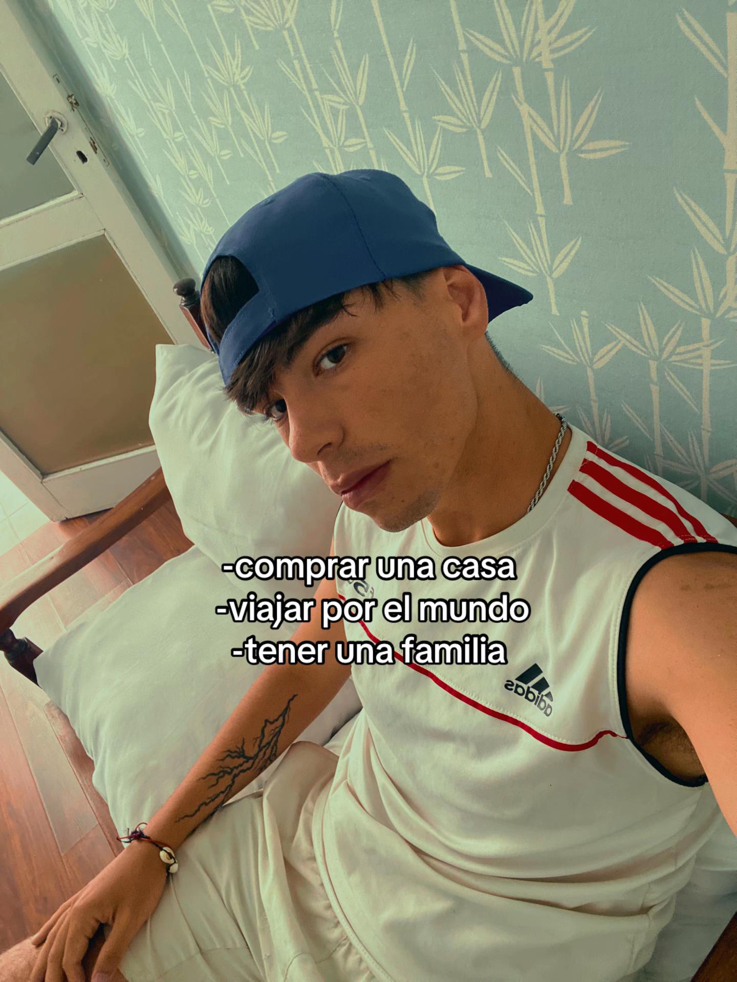 @𝖒𝖆𝔁