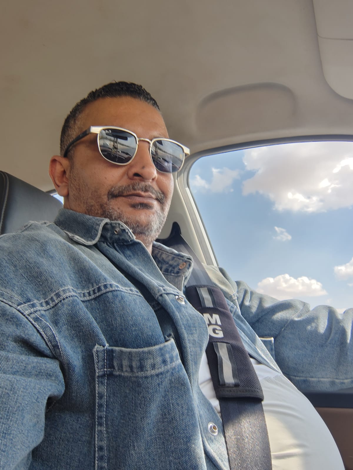 @مصطفى مكسر