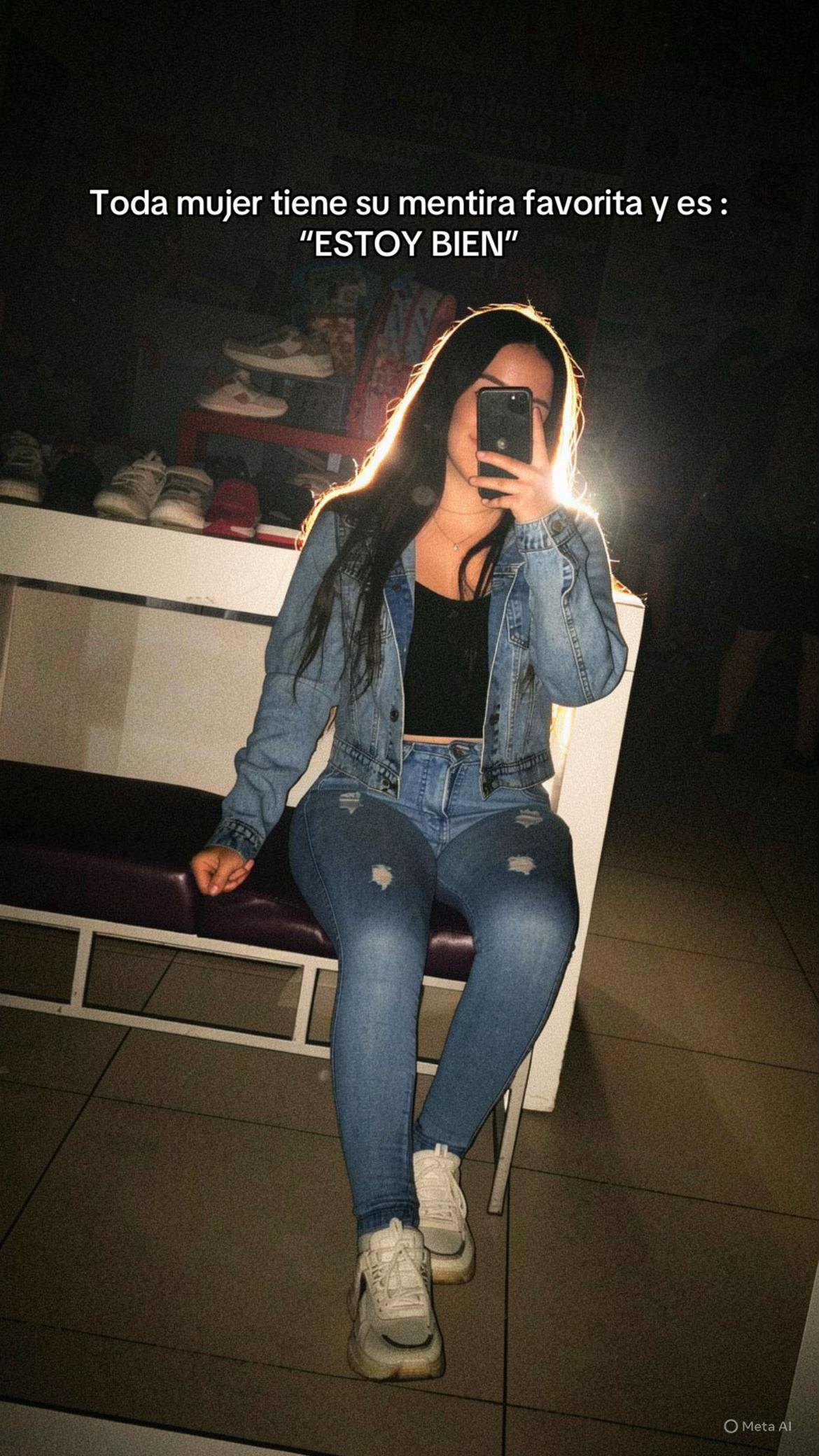 @JULIANA RAFAILE.
