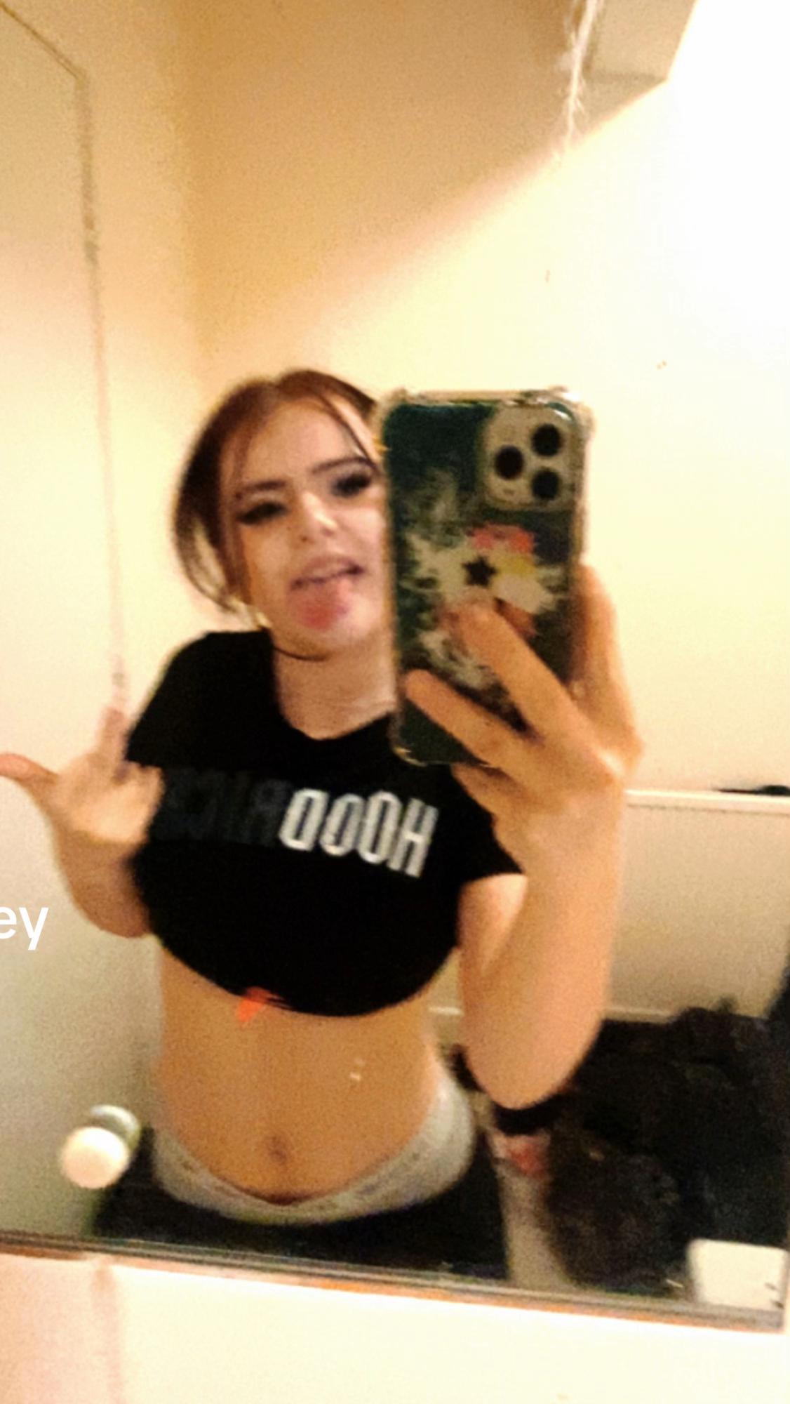 @Lillyy