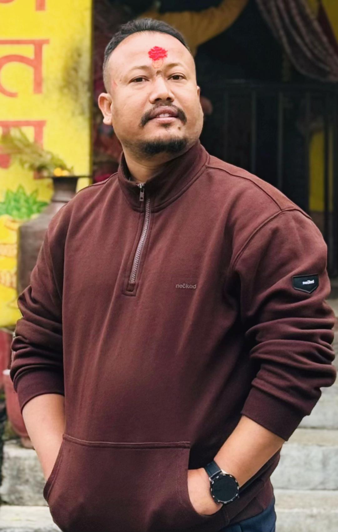 @👑👑RajeshKarkiofficial 👑 👑