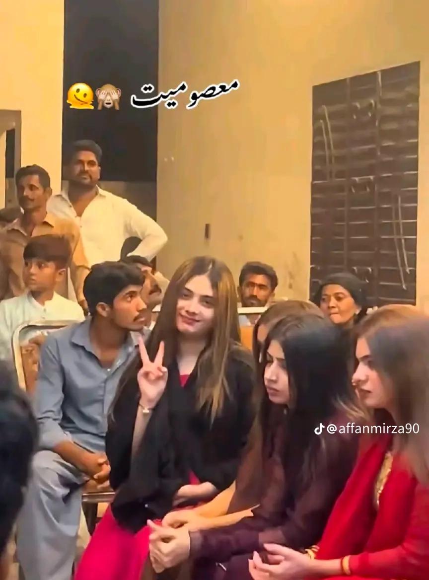 @janRaza 🤚🚩🙏🚩