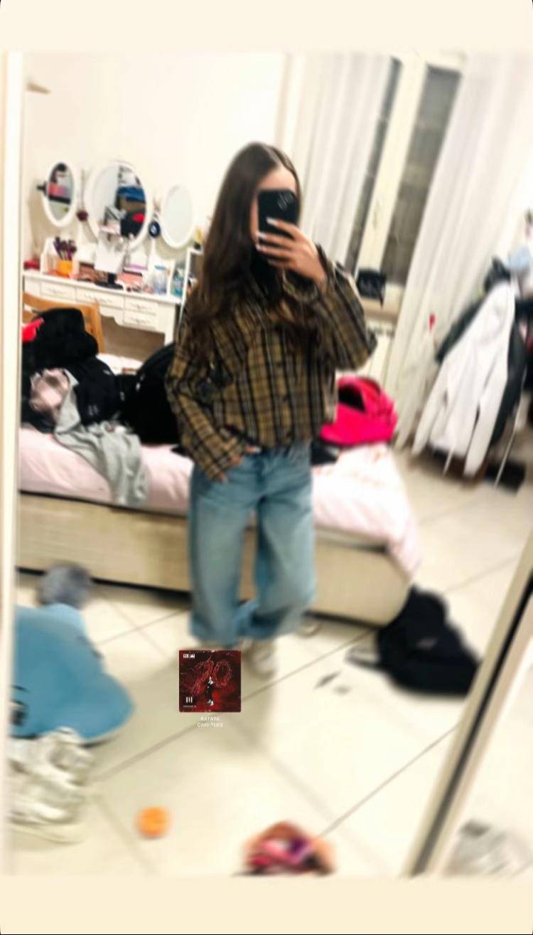 @𝟐