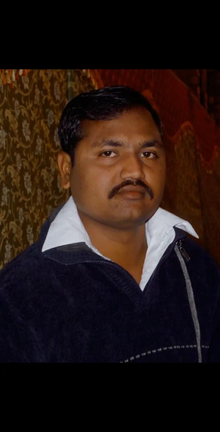 @Waseem baii 12
